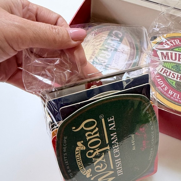 British Pub Coasters Set - Picture 10 of 16